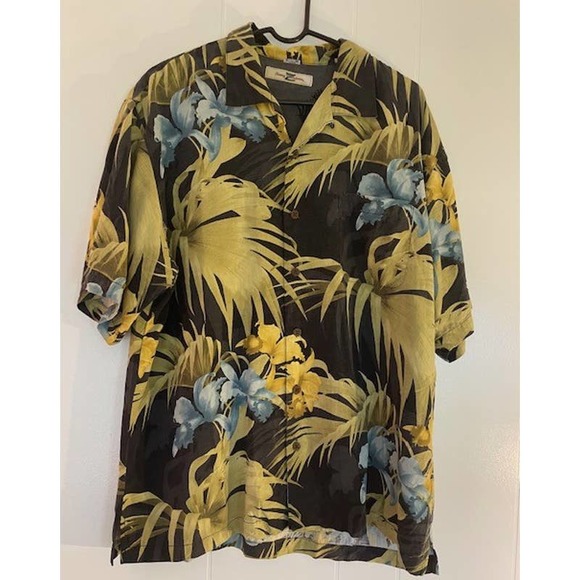 Tommy Bahama Men's Tropical Print 100% Silk Short Sleeve Button Up Shirt Size XL - Picture 1 of 4